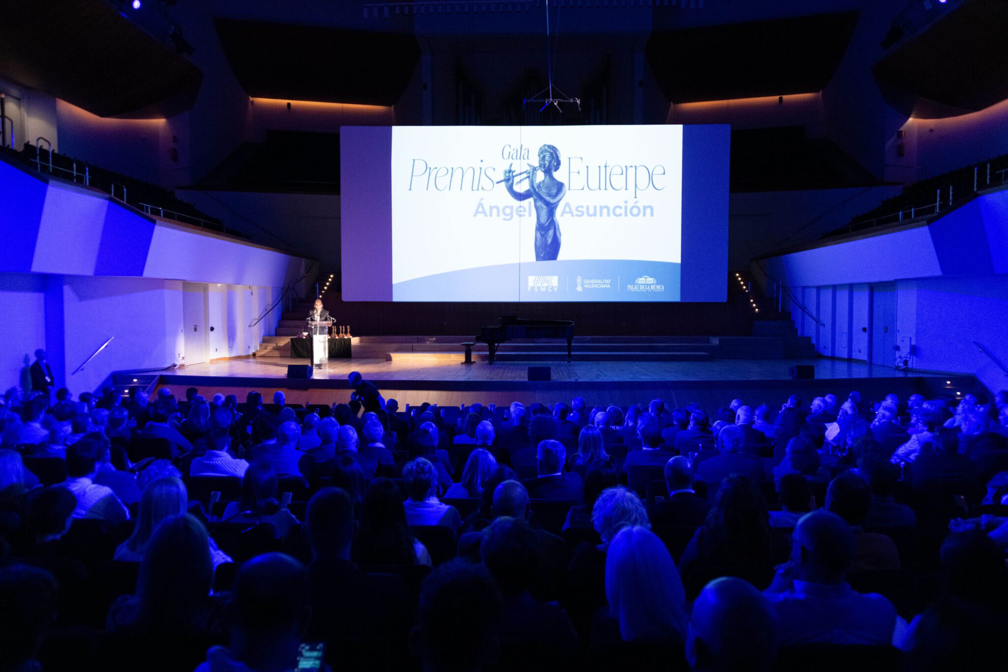 Foto 3 FSMCV La FSMCV entrega sus Premios Euterpe – Angel Asuncion en una gala celebrada por primera vez en el Palau de la scaled